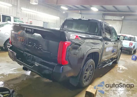 2023 Toyota Tundra Crewmax Sr z USA, uszkodzony, nr VIN 5TFLA5DB9PX108878